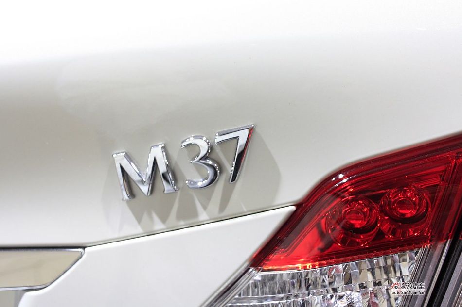 ӢM37