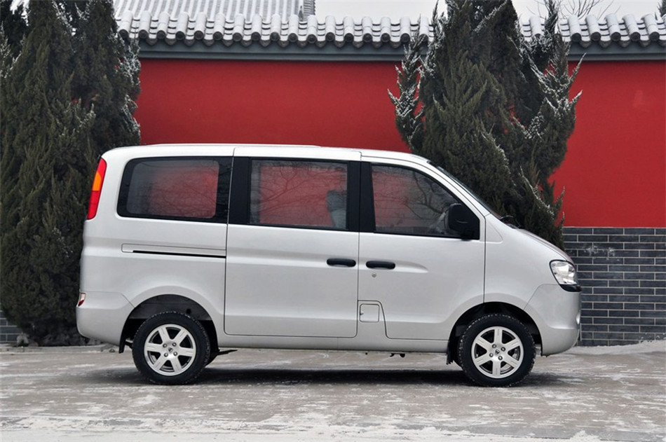 2010С1.0Lֶ
