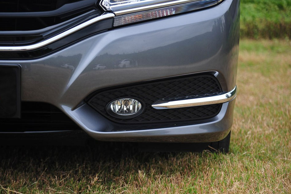 2015 2.0L  ϸ