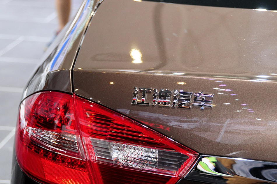 2014 1.5L ֶ 