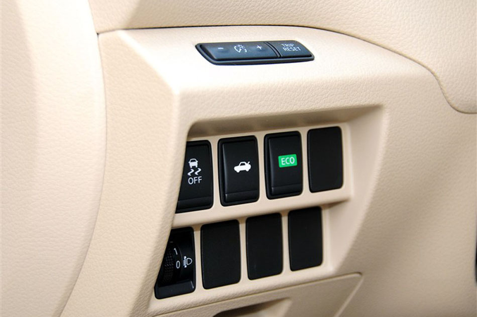  2013 2.0L XLʰ 