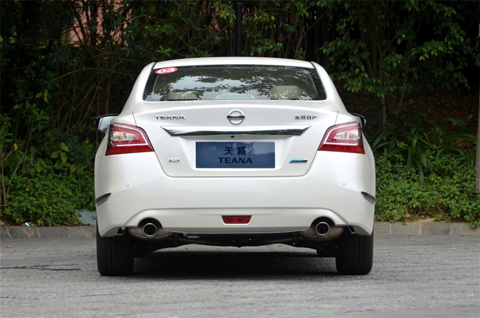 2013 2.5L XL-UpperNAVI Tech 