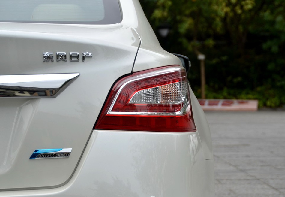 2013 2.5L XL-UpperNAVI Tech 