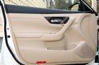 天籁 2013款 2.0L XL舒适版 座椅空间