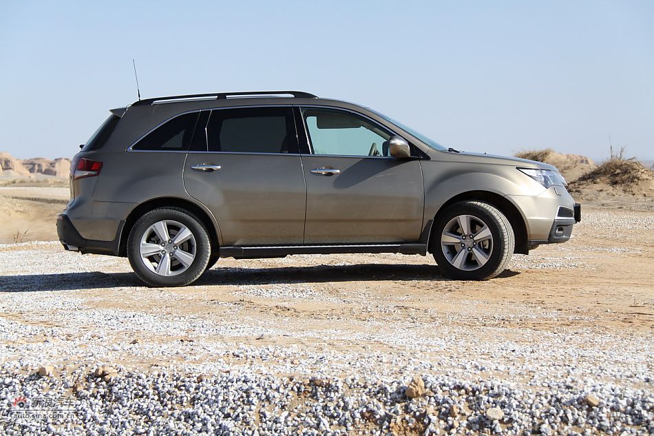 2010کMDX