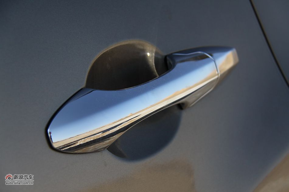 2010کMDXϸ