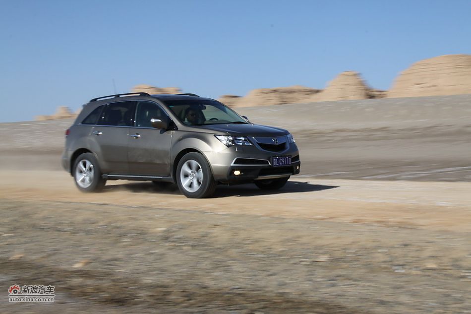 2010کMDX