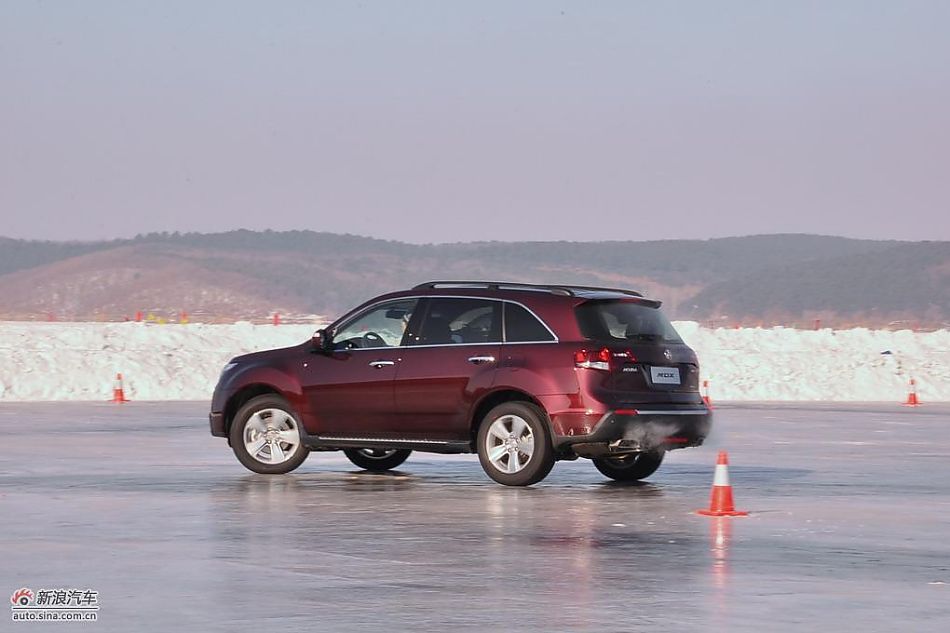 2010MDXԳʵͼ