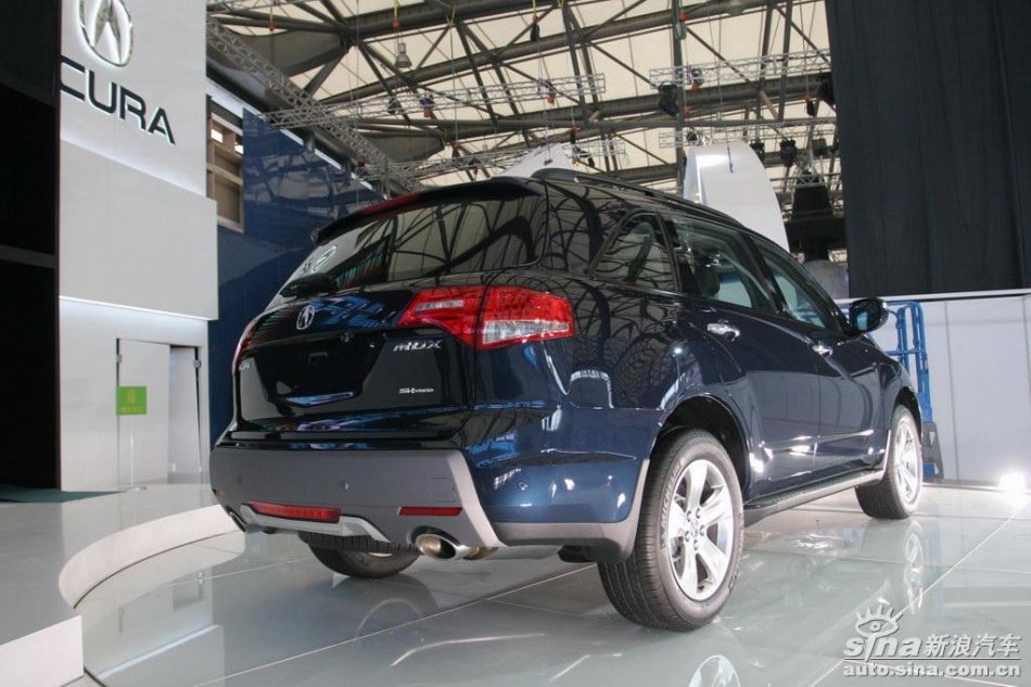 Acuraک MDX