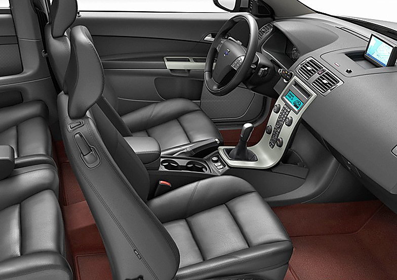 VOLVO C30