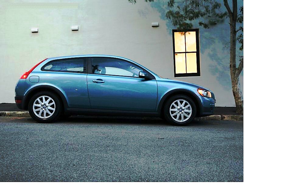 VOLVO C30