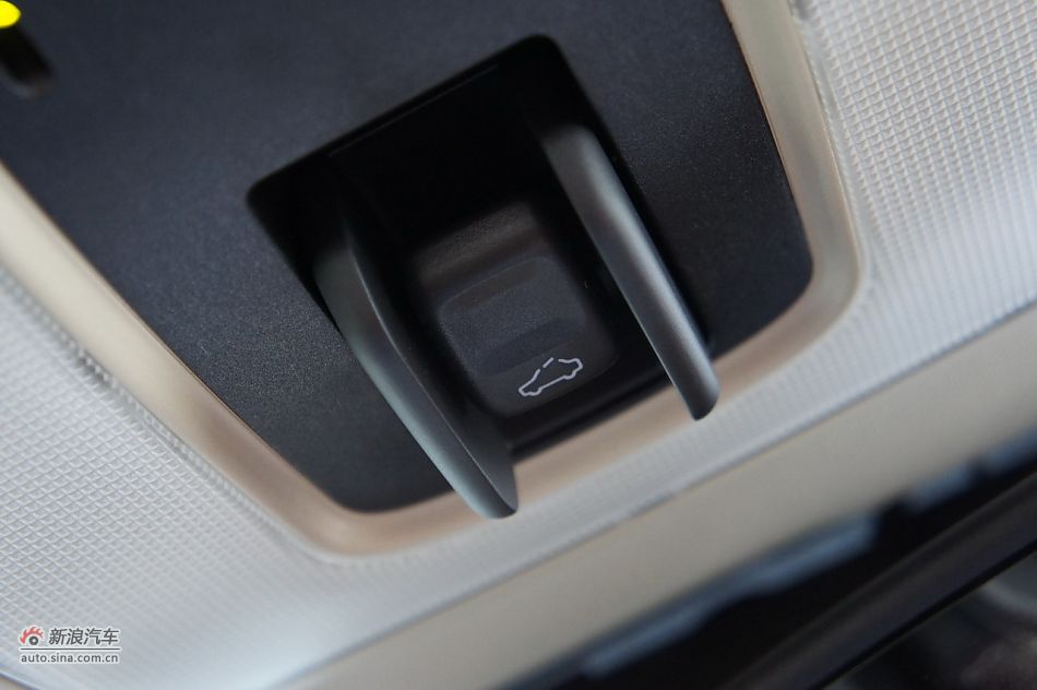2012ֶS60