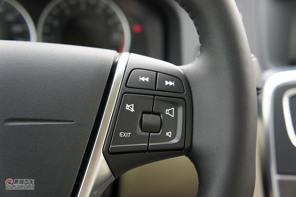 2012ֶS60