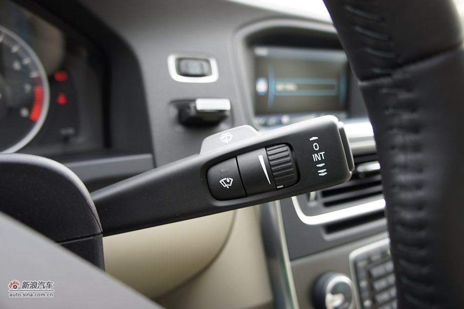 2012ֶS60
