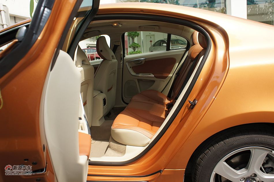 2012ֶS60