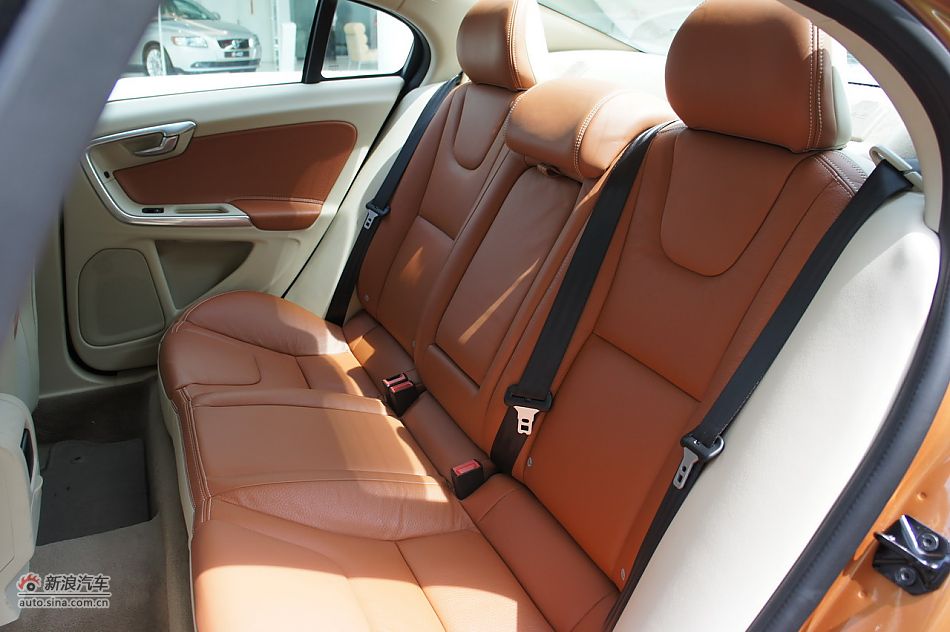 2012ֶS60