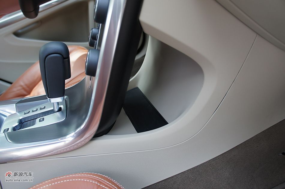 2012ֶS60