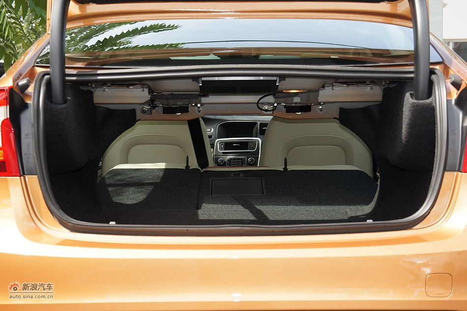 2012ֶS60