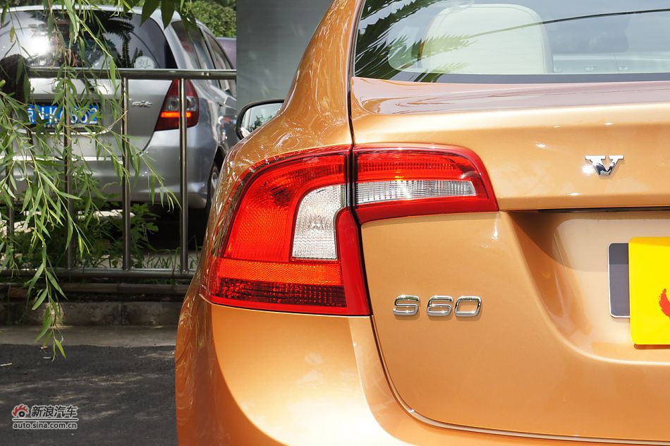 2012ֶS60