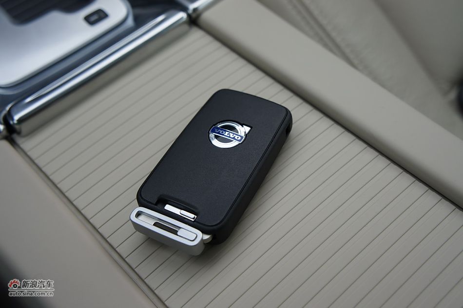 2012ֶS60