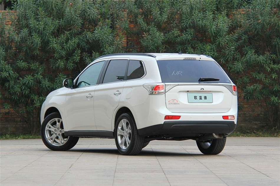 2013 2.4L CVT   7 