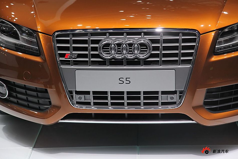 µS5