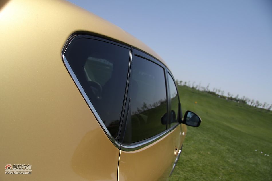 2011ﳵϸ