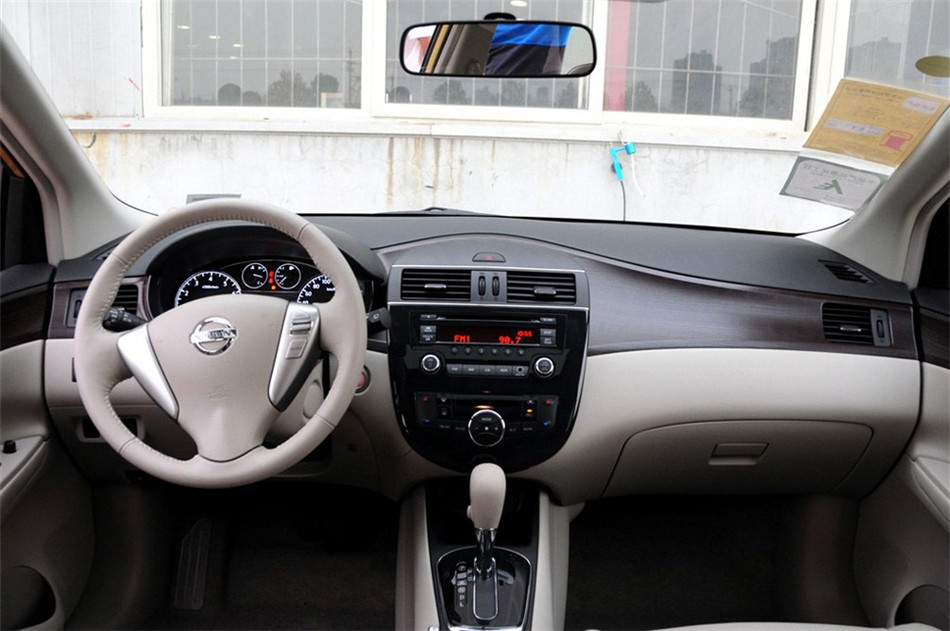 2011 1.6L CVT  