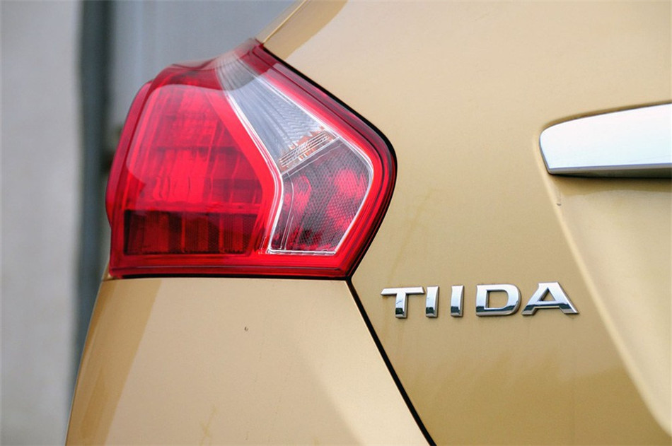 2011 1.6L CVT  