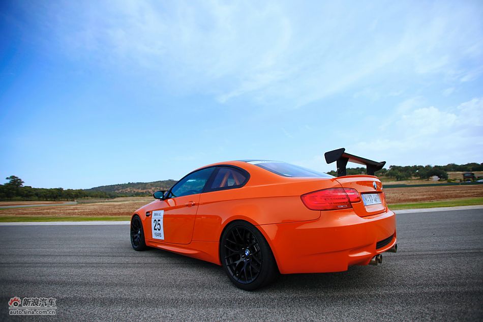 BMW M3 GTS 