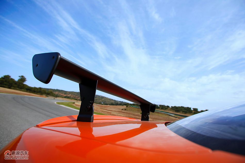 BMW M3 GTS ϸ
