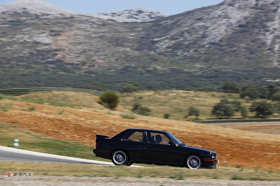 M3 E30 ̬ʵ