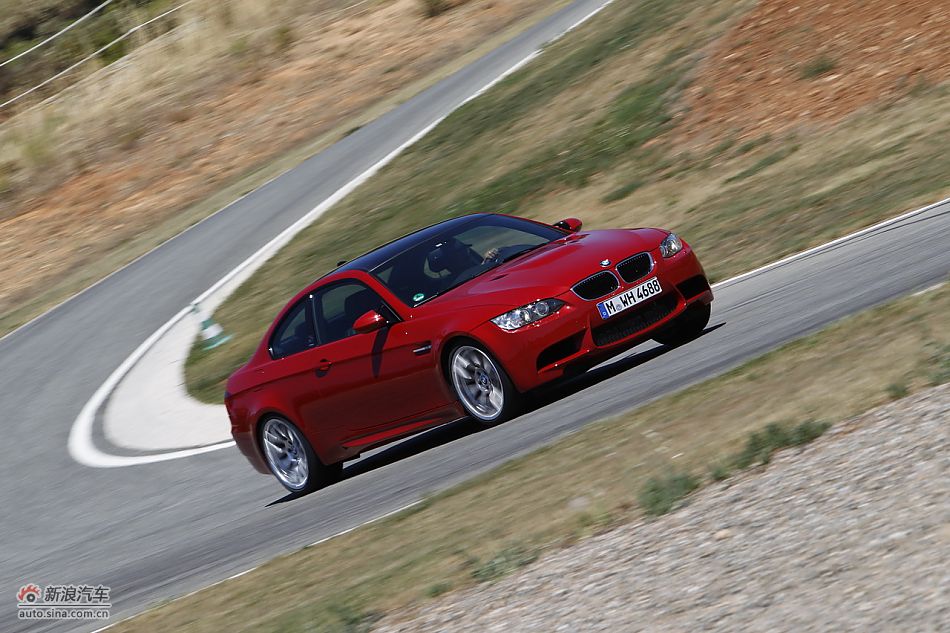 M3 Competition ̬