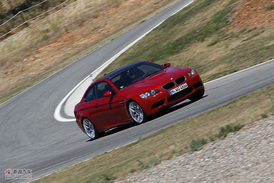 M3 Competition ̬
