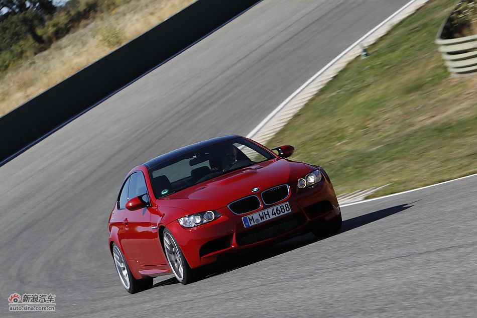 M3 Competition ̬