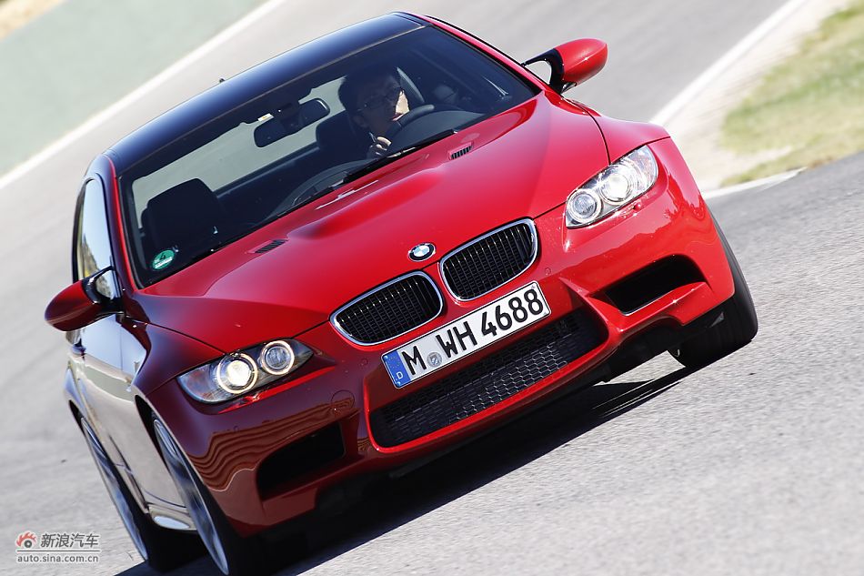 M3 Competition ̬