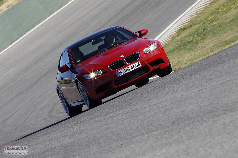 M3 Competition ̬