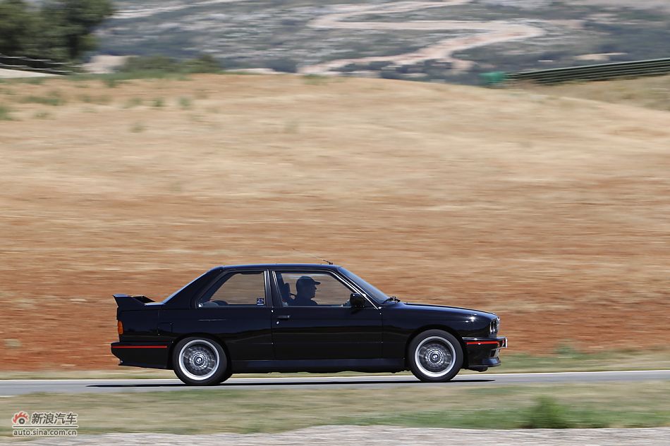 BMW M3 E30