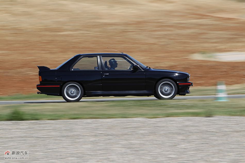 BMW M3 E30