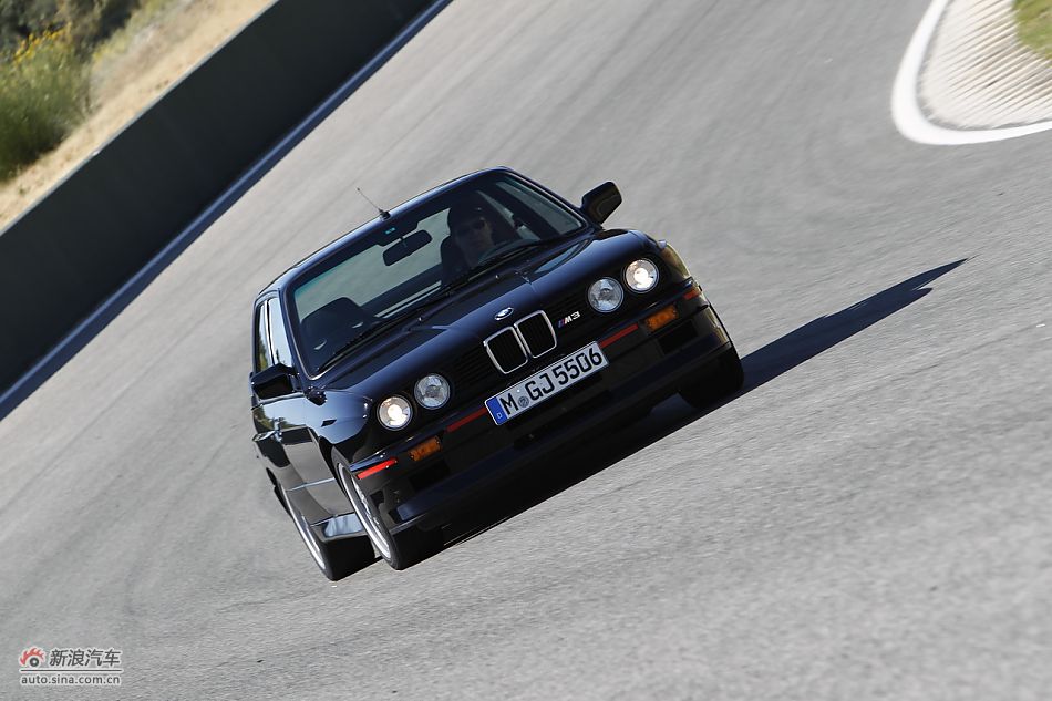 BMW M3 E30