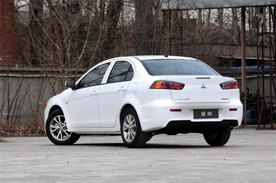 2013 ʱа 1.8L CVT  