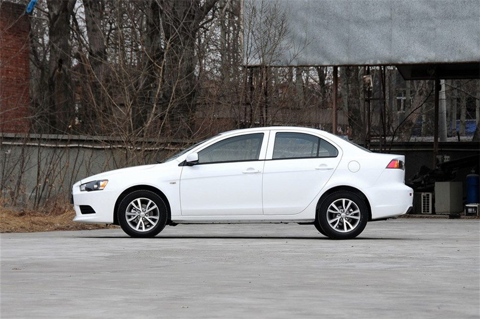 2013 ʱа 1.8L CVT  