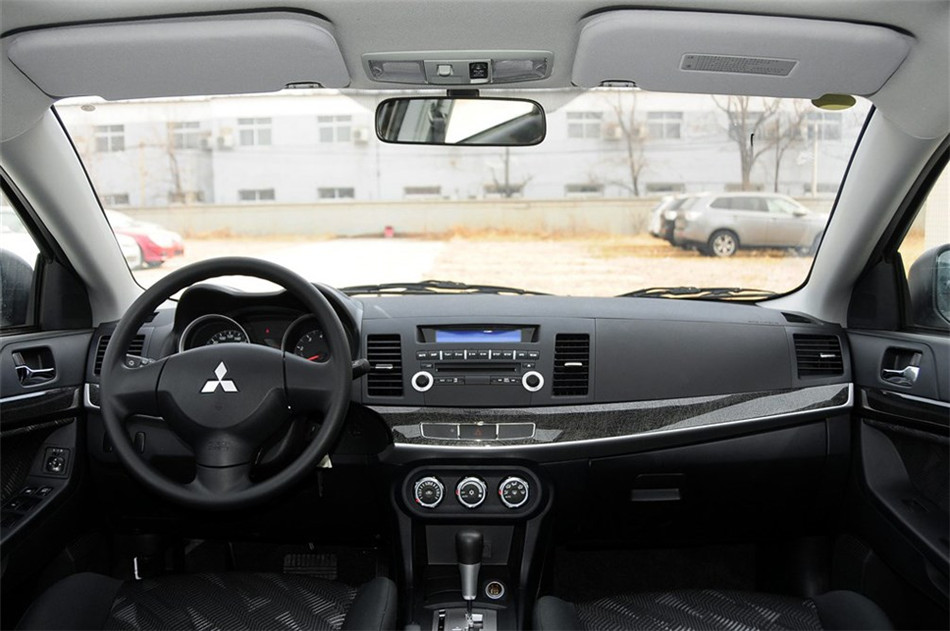 2013 ʱа 1.8L CVT  