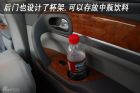 图解别克昂科雷第二排内饰