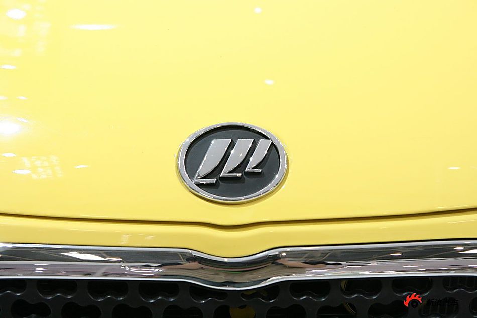320
