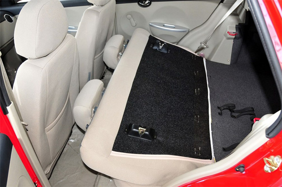 2012320ھ1.3Lֶ׼LX