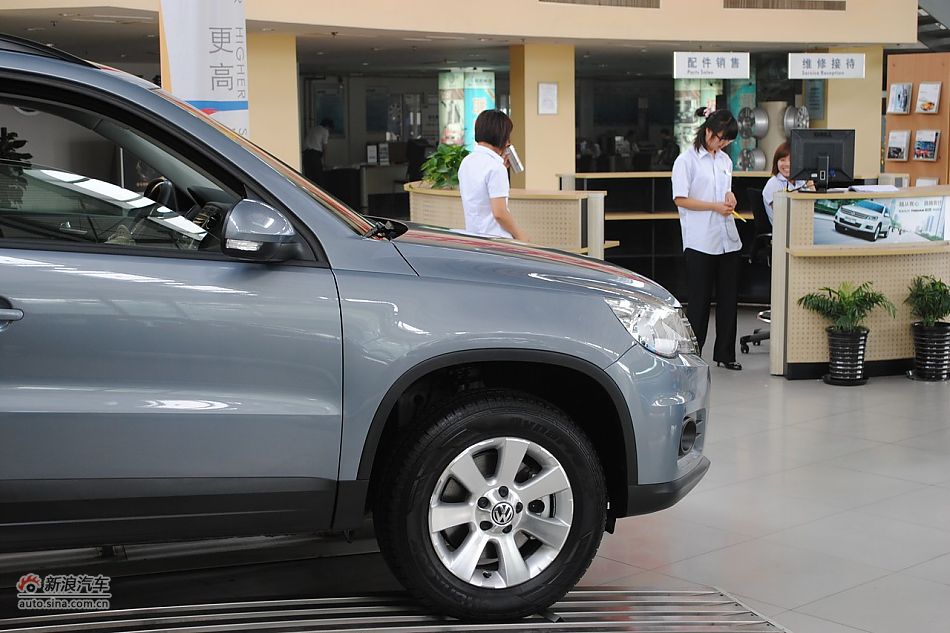 2010;1.8TSIԶ