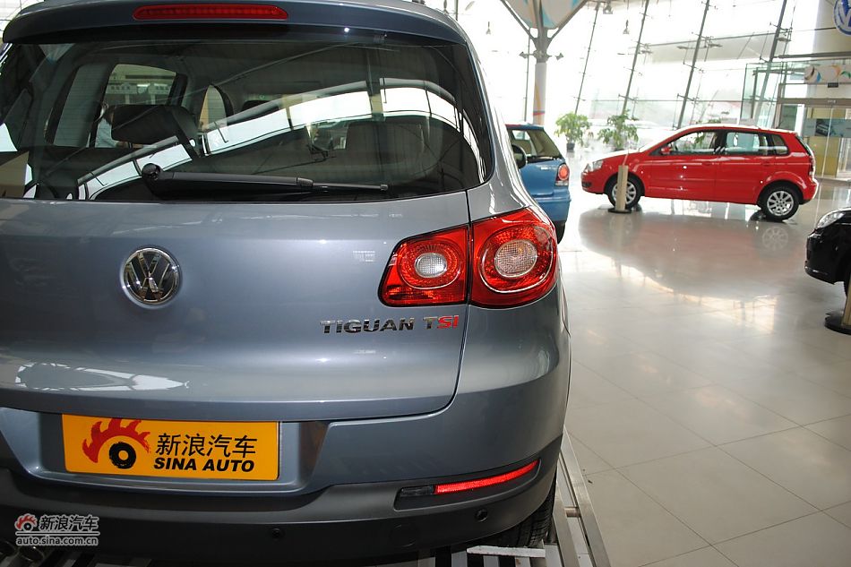 2010;1.8TSIԶ