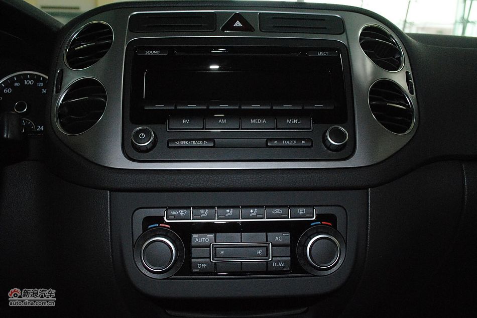 2010;1.8TSIԶ