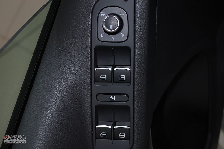 2010;1.8TSIԶ